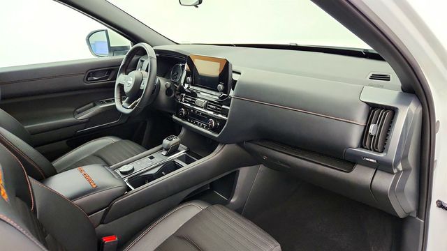 2024 Nissan Pathfinder Rock Creek 4WD - 23022447 - 24