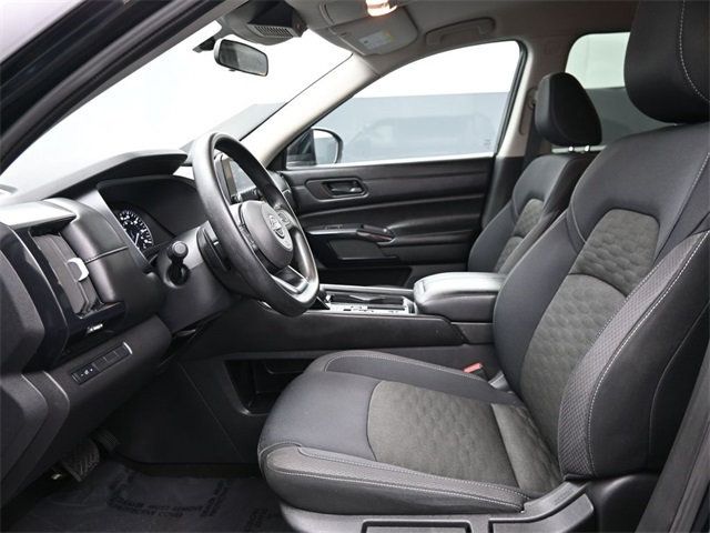 2024 Nissan Pathfinder S 2WD - 22965114 - 10