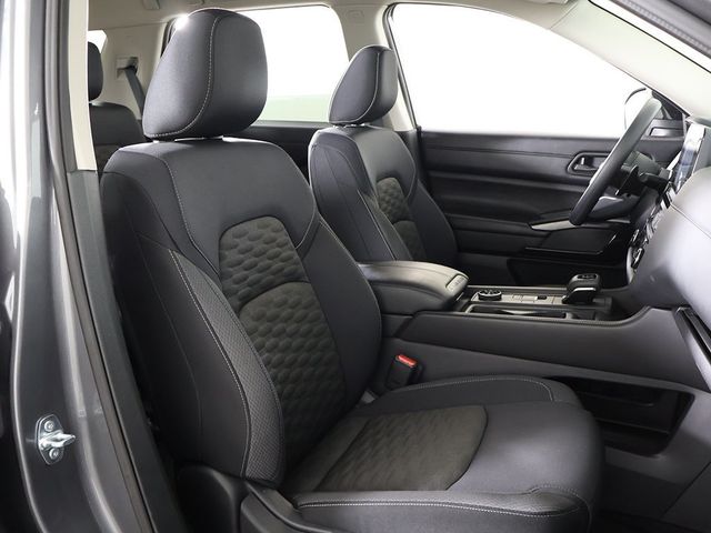 2024 Nissan Pathfinder S 4WD - 22951702 - 26
