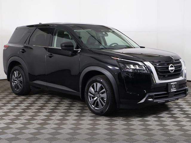 2024 Nissan Pathfinder S 4WD - 22952174 - 48