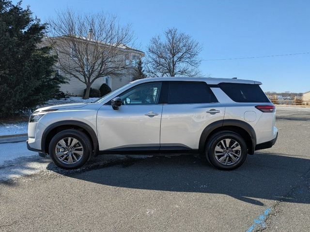 2024 Nissan Pathfinder S 4WD - 22972926 - 3