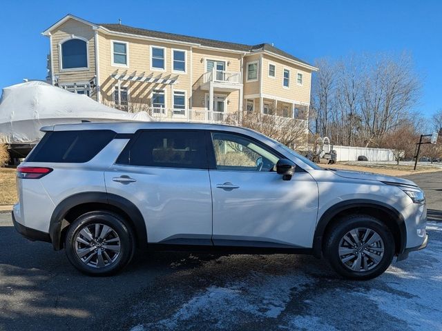 2024 Nissan Pathfinder S 4WD - 22972926 - 6