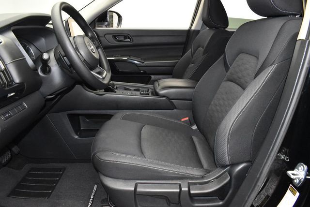 2024 Nissan Pathfinder S 4WD - 22948085 - 10