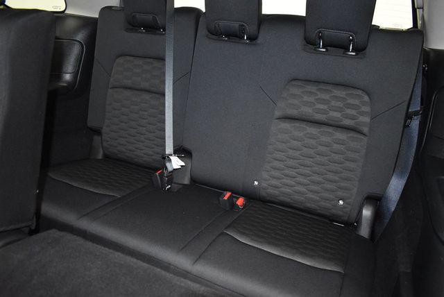 2024 Nissan Pathfinder S 4WD - 22948085 - 31