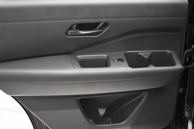 2024 Nissan Pathfinder S 4WD - 22948085 - 32