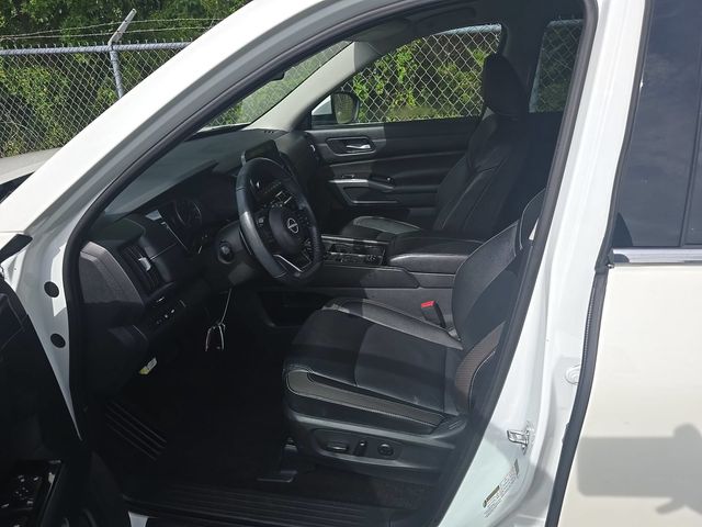 2024 Nissan Pathfinder SL - 23085827 - 2