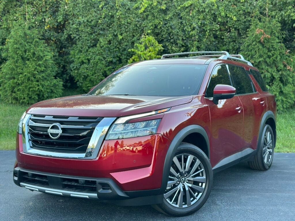 2024 Nissan Pathfinder SL 2WD - 22907447 | Video 1