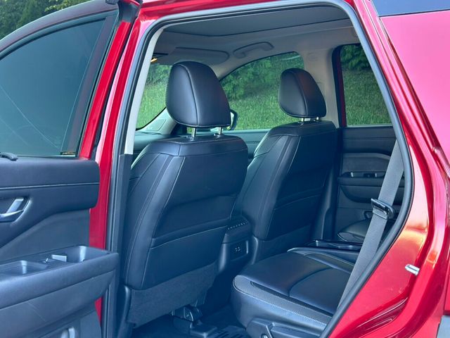 2024 Nissan Pathfinder SL 2WD - 22907447 - 18