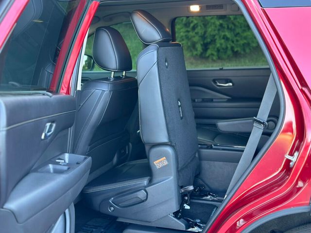 2024 Nissan Pathfinder SL 2WD - 22907447 - 22