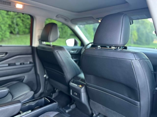 2024 Nissan Pathfinder SL 2WD - 22907447 - 25