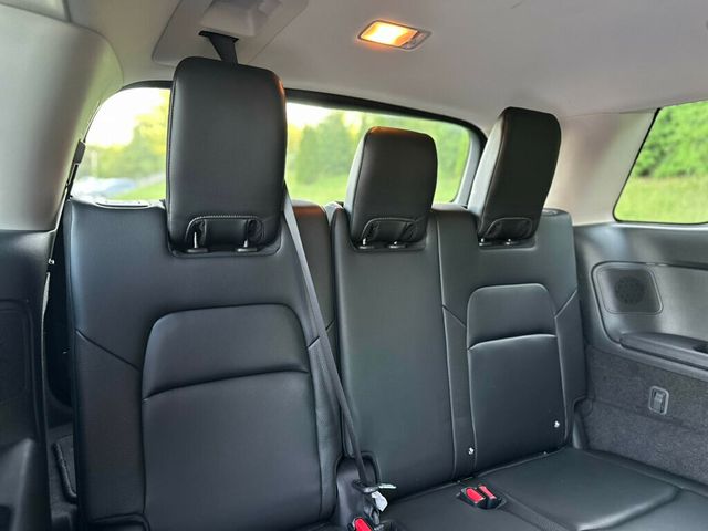 2024 Nissan Pathfinder SL 2WD - 22907447 - 29