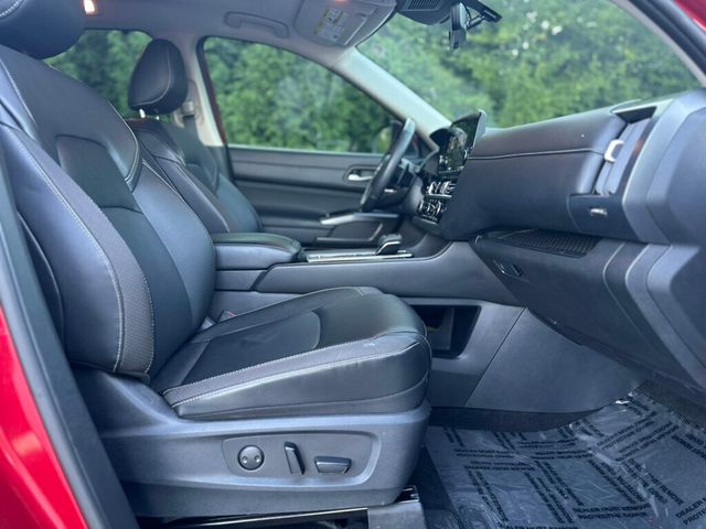 2024 Nissan Pathfinder SL 2WD - 22907447 - 32