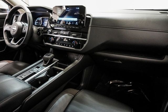 2024 Nissan Pathfinder SL 2WD - 22966193 - 11