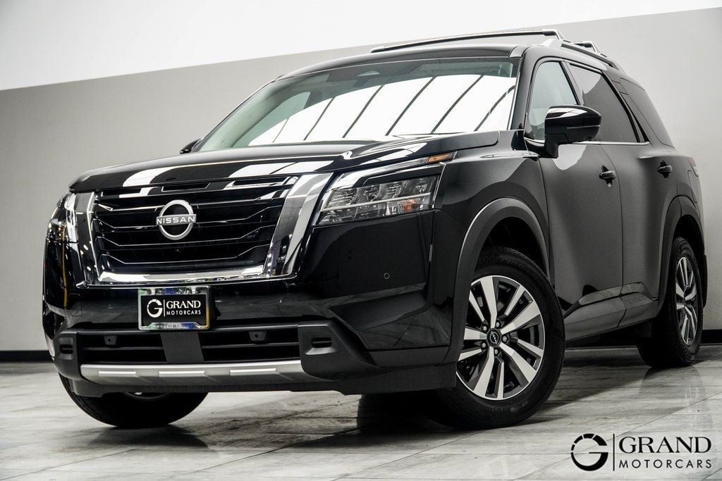 Used 2024 Nissan Pathfinder SL with VIN 5N1DR3CC8RC215566 for sale in Kennesaw, GA