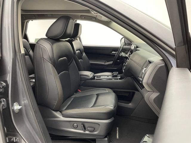 2024 Nissan Pathfinder SL 4WD - 23018357 - 17