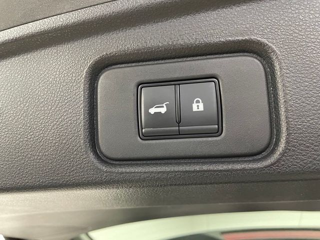 2024 Nissan Pathfinder SL 4WD - 23018357 - 44