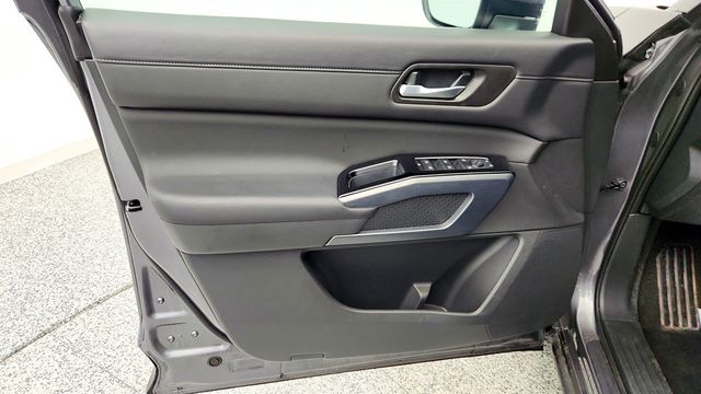 2024 Nissan Pathfinder SL 4WD - 22964443 - 9