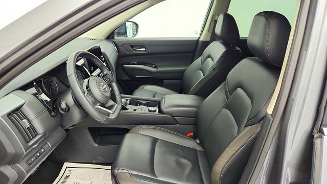 2024 Nissan Pathfinder SL 4WD - 22964443 - 19