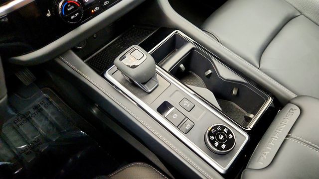 2024 Nissan Pathfinder SL 4WD - 23012296 - 15