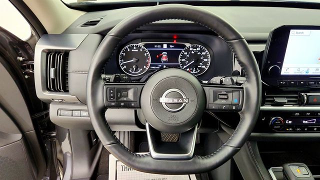 2024 Nissan Pathfinder SL 4WD w/ Black Appearance Package - 23081765 - 12