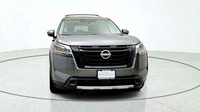 2024 Nissan Pathfinder SL 4WD w/ Black Appearance Package - 23081765 - 1