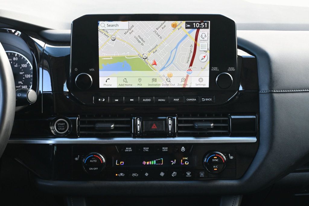 Nissan Pathfinder photo 10