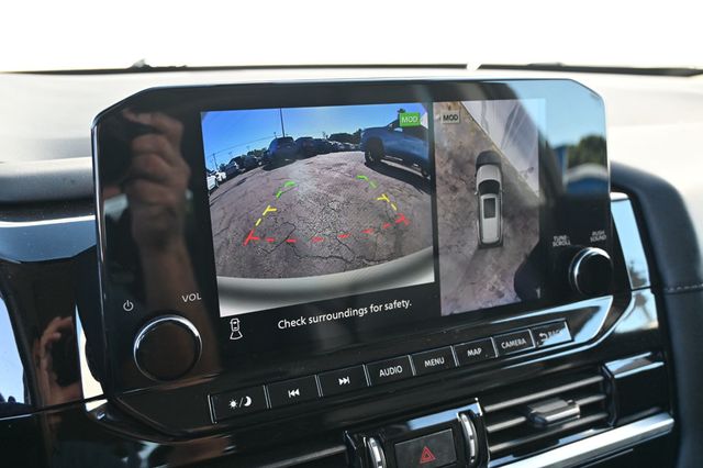 2024 Nissan Pathfinder SL Premium Package - 22997667 - 10