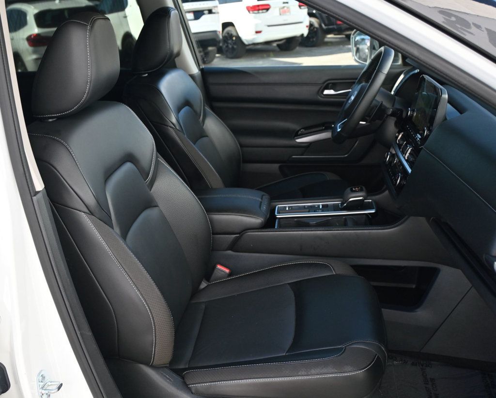 Nissan Pathfinder photo 16