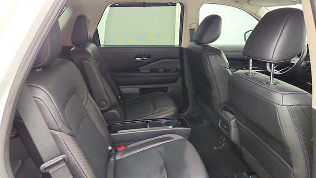 2024 Nissan Pathfinder SL w/ Premium Pkg & Cross Bars - 23073868 - 21