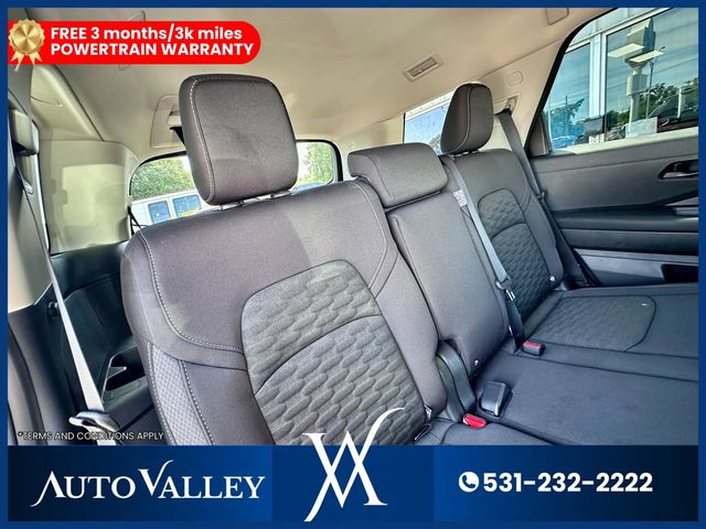 2024 Nissan Pathfinder S Sport Utility 4D - 22939079 - 24