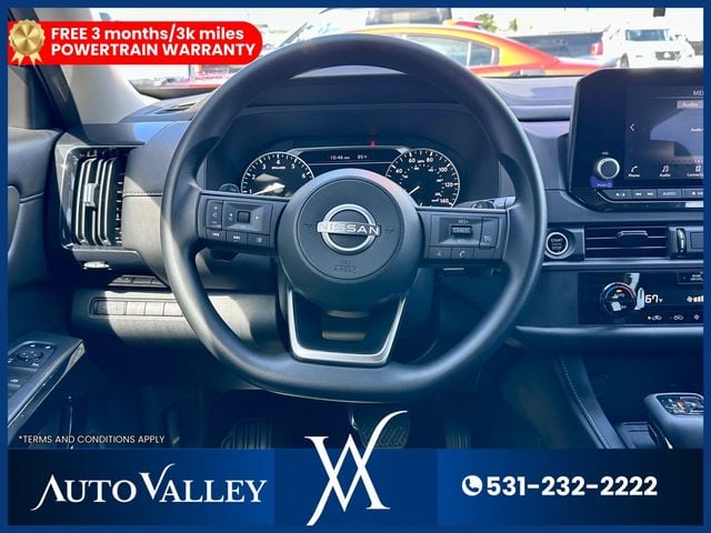 2024 Nissan Pathfinder S Sport Utility 4D - 22939079 - 28