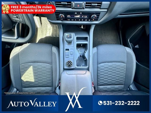 2024 Nissan Pathfinder S Sport Utility 4D - 22939079 - 32