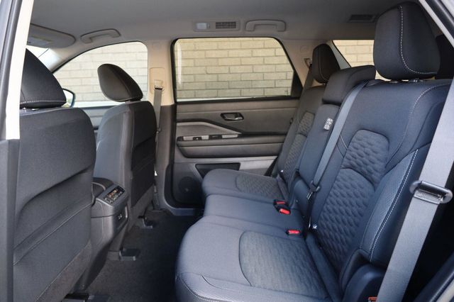 2024 Nissan Pathfinder SV - 23065375 - 18