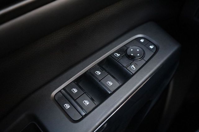 2024 Nissan Pathfinder SV - 23065375 - 34