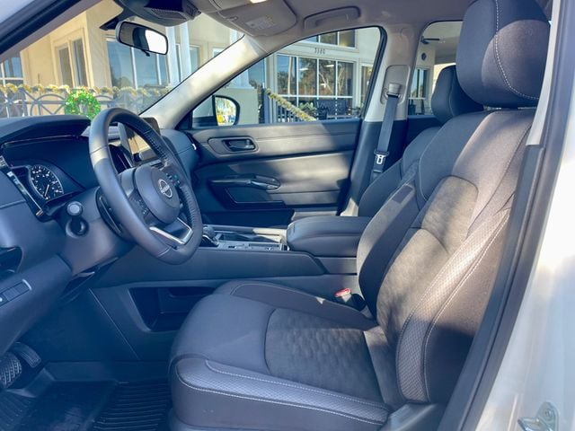 2024 Nissan Pathfinder SV - 22938831 - 10