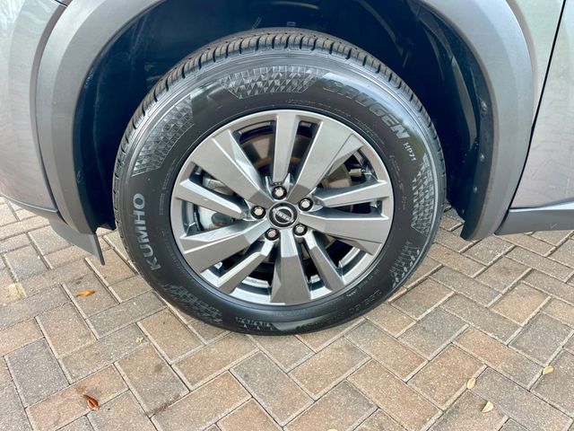 2024 Nissan Pathfinder SV 2WD - 22937947 - 9