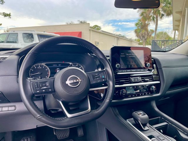 2024 Nissan Pathfinder SV 2WD - 22937947 - 13