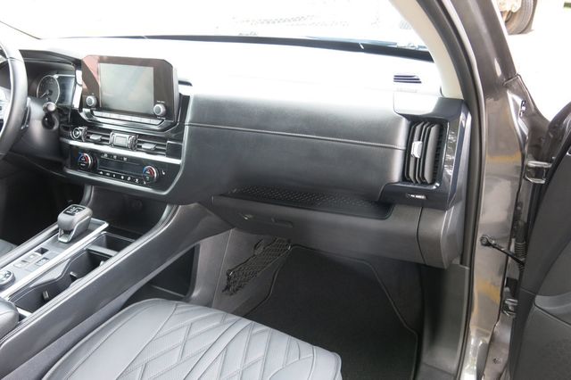 2024 Nissan Pathfinder SV 4WD - 22912426 - 11