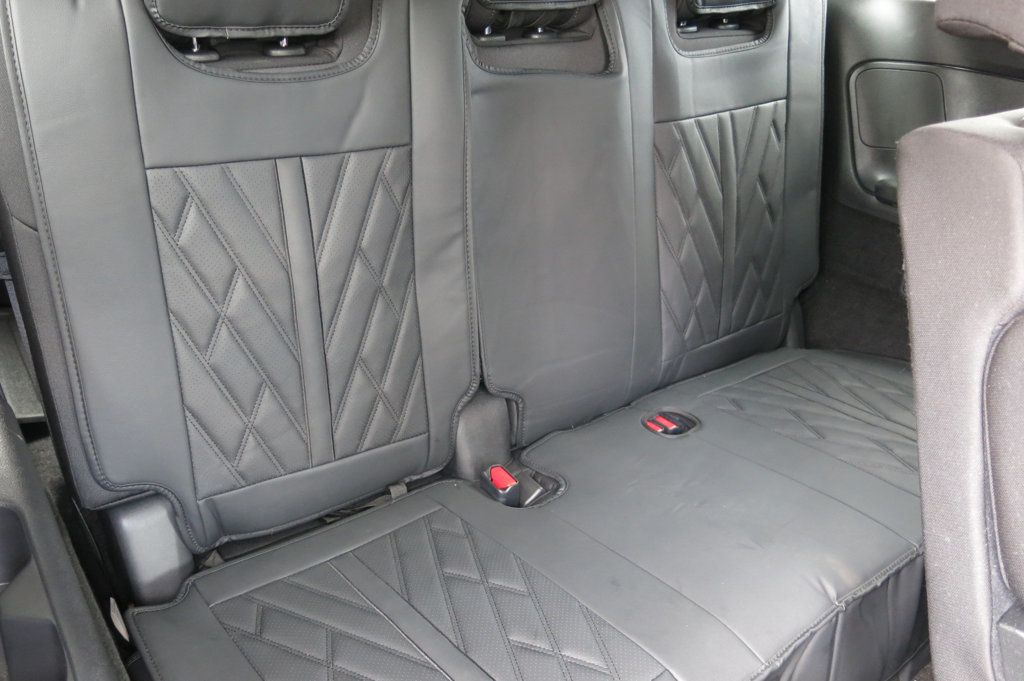 2024 Nissan Pathfinder SV photo 14
