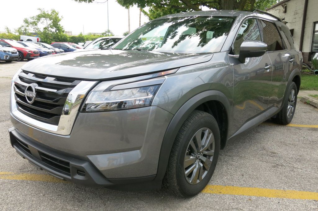 2024 Nissan Pathfinder SV 4WD - 22912426 - 1
