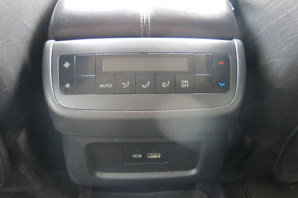 2024 Nissan Pathfinder SV photo 22