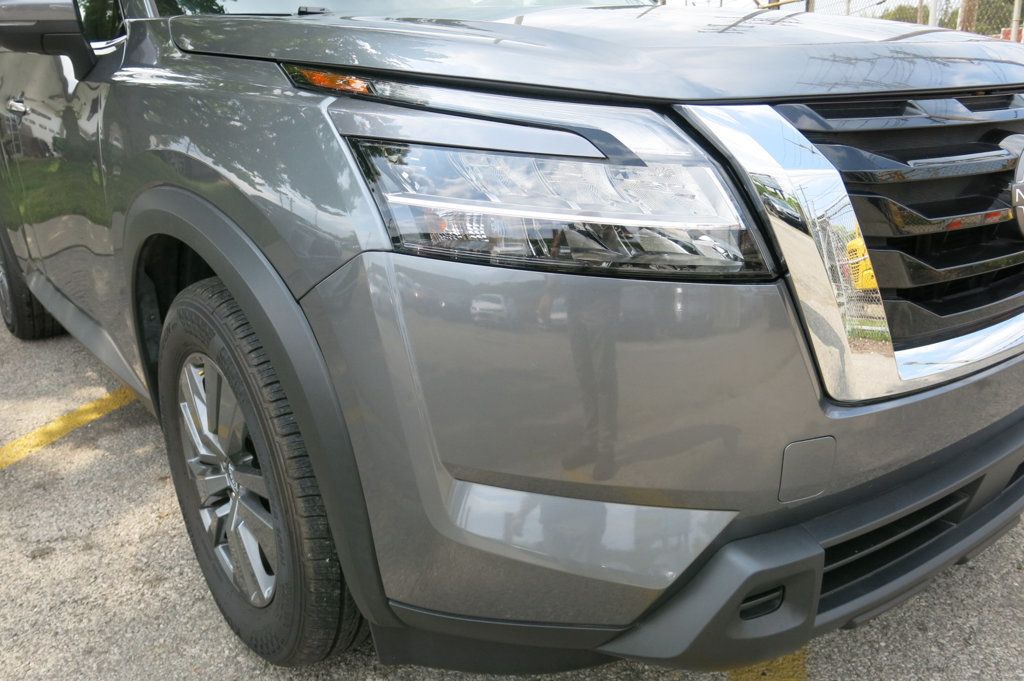2024 Nissan Pathfinder SV photo 34