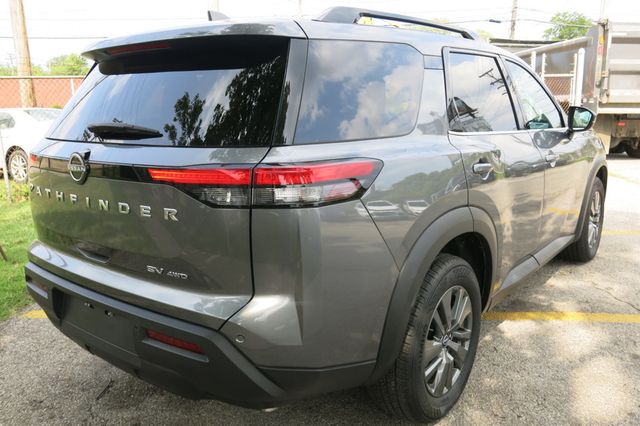 2024 Nissan Pathfinder SV 4WD - 22912426 - 3