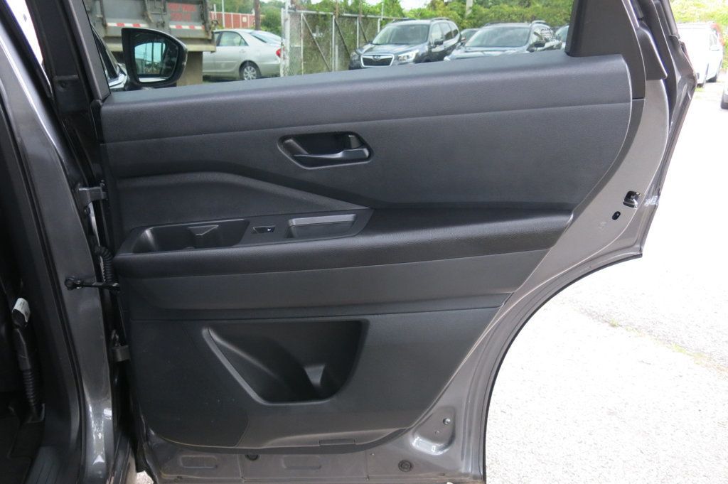 2024 Nissan Pathfinder SV photo 46