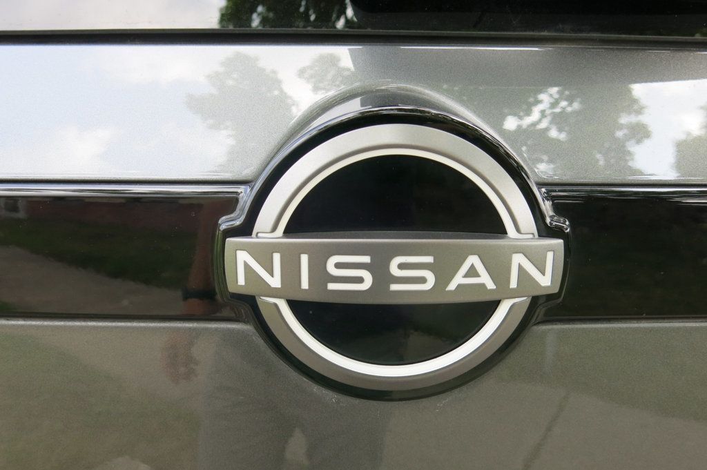 2024 Nissan Pathfinder SV photo 48