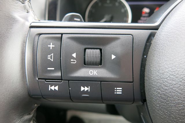 2024 Nissan Pathfinder SV 4WD - 22912426 - 64