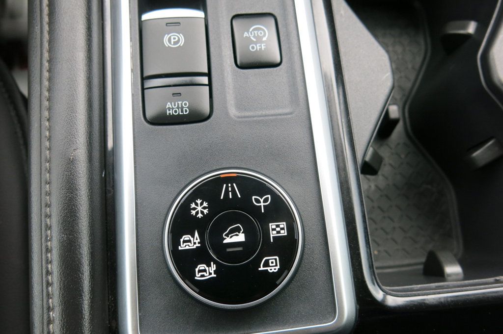 2024 Nissan Pathfinder SV photo 64
