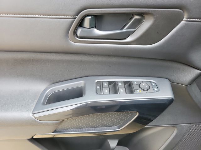 2024 Nissan Pathfinder SV 4WD - 22935426 - 6