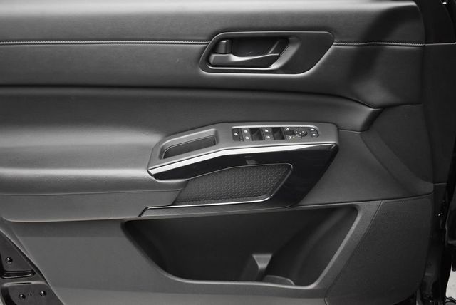 2024 Nissan Pathfinder SV 4WD - 22937904 - 9