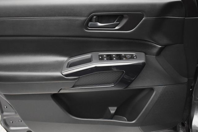 2024 Nissan Pathfinder SV 4WD - 22995956 - 11